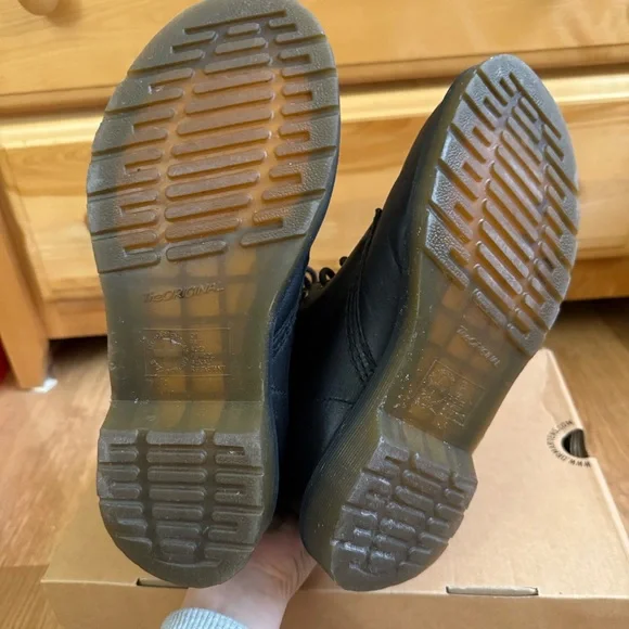 Dr. Martens Women’s 1460 Boots - Picture 9 of 9